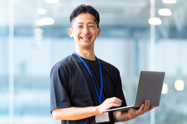 IT・Web業界 中小企業M&Aの最新動向と生存戦略  ～「人材獲得競争」から「異業種DX」まで、市場を動かす4つの潮流～